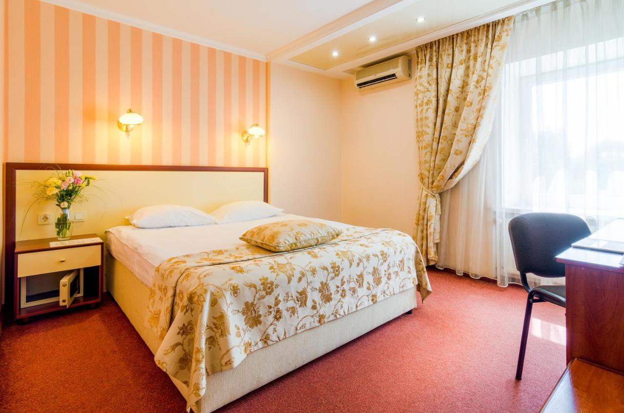 Raziotel Kryvyi Rih Exterior foto