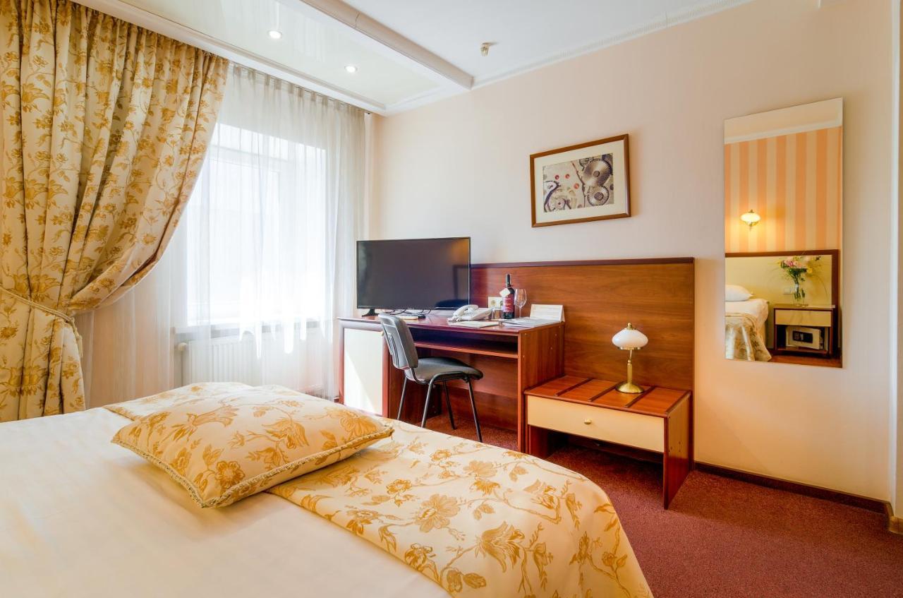 Raziotel Kryvyi Rih Exterior foto