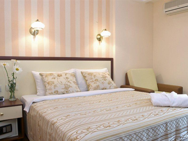 Raziotel Kryvyi Rih Exterior foto